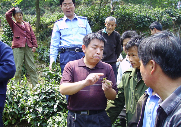 惠農(nóng)網(wǎng)農(nóng)技專家劉慶順：跟病蟲(chóng)害較勁，讓農(nóng)友增產(chǎn)又增收