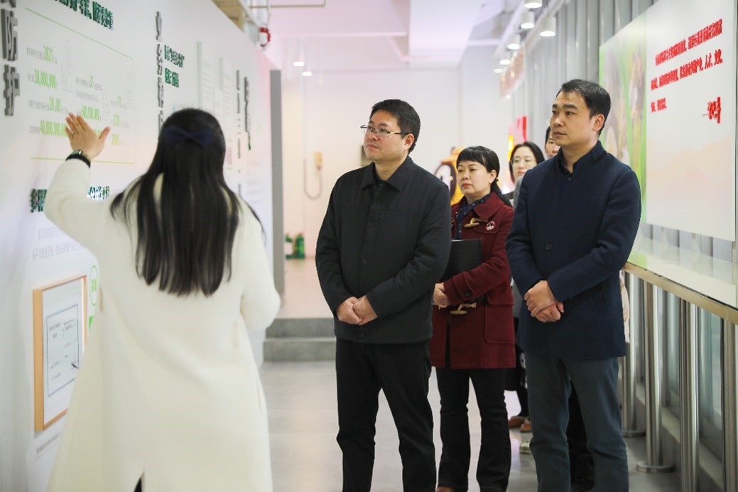 長沙市芙蓉區(qū)委常委、組織部部長劉克剛一行走訪惠農(nóng)網(wǎng)調(diào)研人才工作